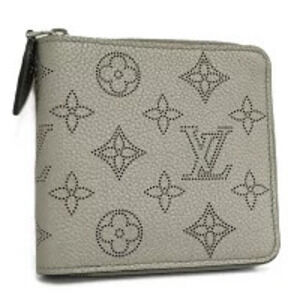 LOUIS VUITTON Round Zipper Compact Wallet Mahina Zippy Silver